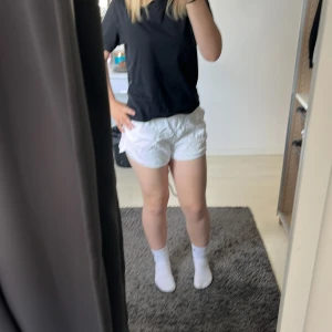 Vita shorts  - Storlek: XS H&M
