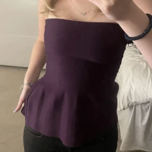 zara top  - top ifrån sara, super fin🫶🏻