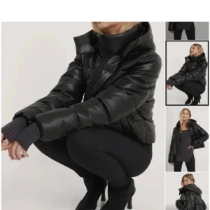 Jacka NA-KD - Sååå himla cool och snygg jacka som jag inte använder! Fint skick och använd endast någon gång. Pris kan diskuteras vid snabb affär💕