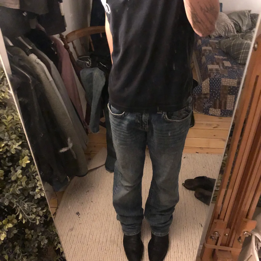 True religion Ricky jeans, lite faded vid hälen i övrigt bra skickt.. Jeans & Byxor.