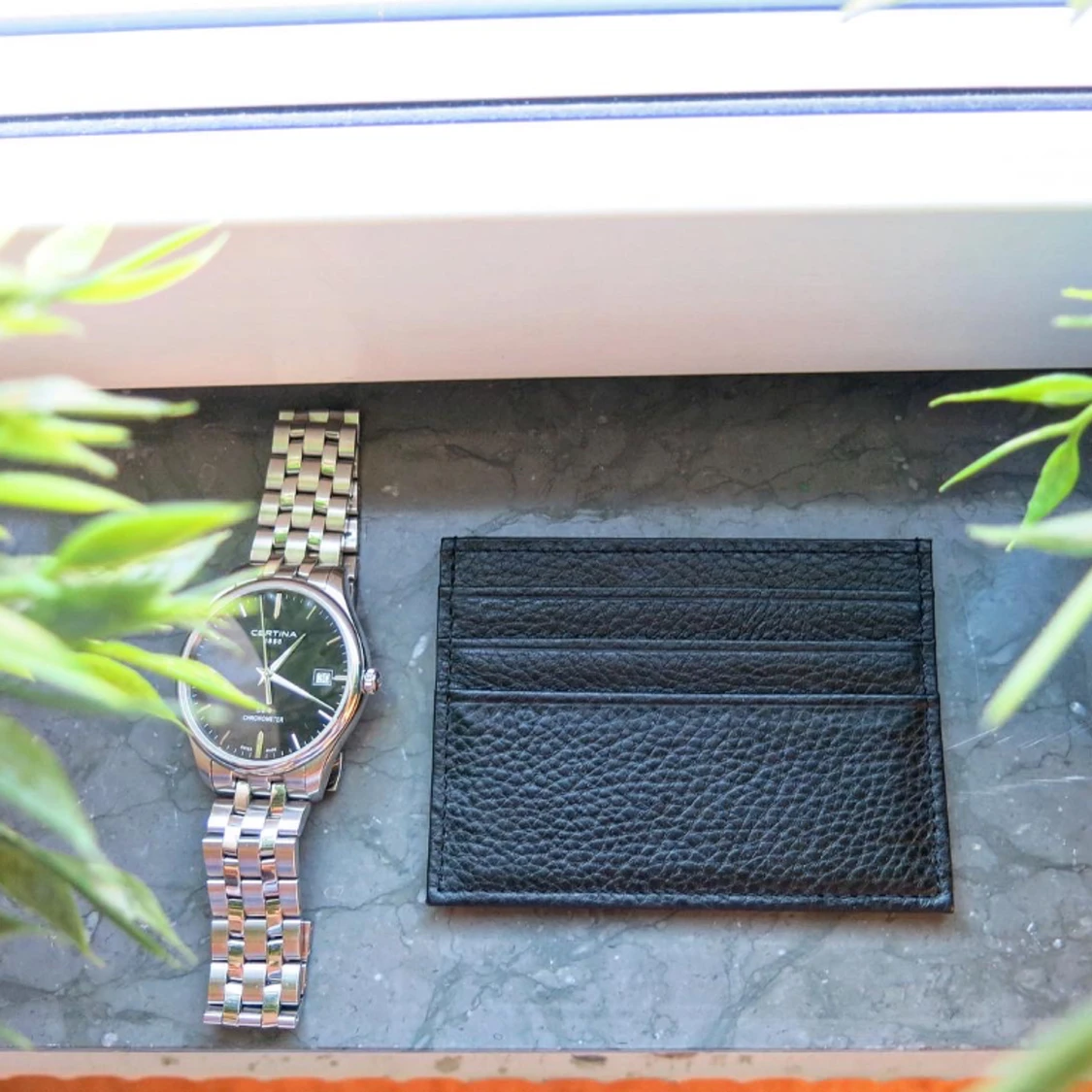 Korthållare i läder