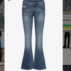 Säljer mina diesel jeans då dom inte passade. Dom är helt oanvända med prislapp kvar❣️nypris: 1500. köparen står för frakt 