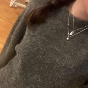 Stickad Tröja - Super fin tröja från Hm❤️köparen står för frakt TRYCK GÄRNA PÅ KÖP NU❤️❤️