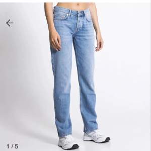 Helt oanvända jeans från lager 157, säljer pga för små, är öppen för prisförslag!!!