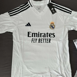 Real Madrid hemma 24/25 - Nu real tröja säsongen 24/25
