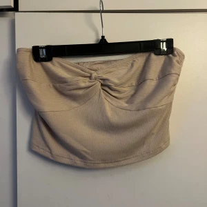 Tub top - Aldrig använt tub top från shein 