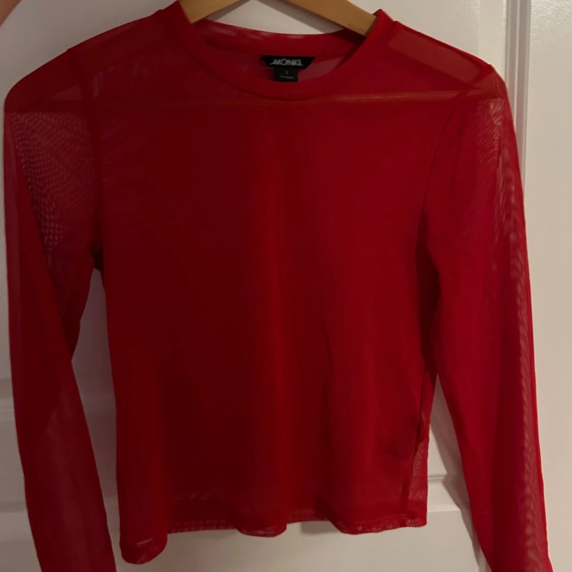 Tröja i röd mesh - 90