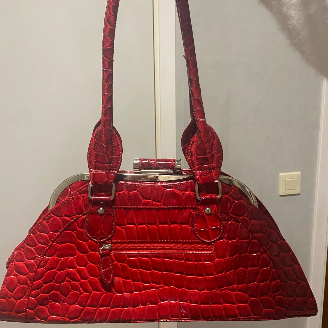Vinröd vintage väska❤️ - 92