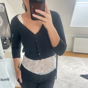 Croppad kofta - Gulli liten croppad kofta 