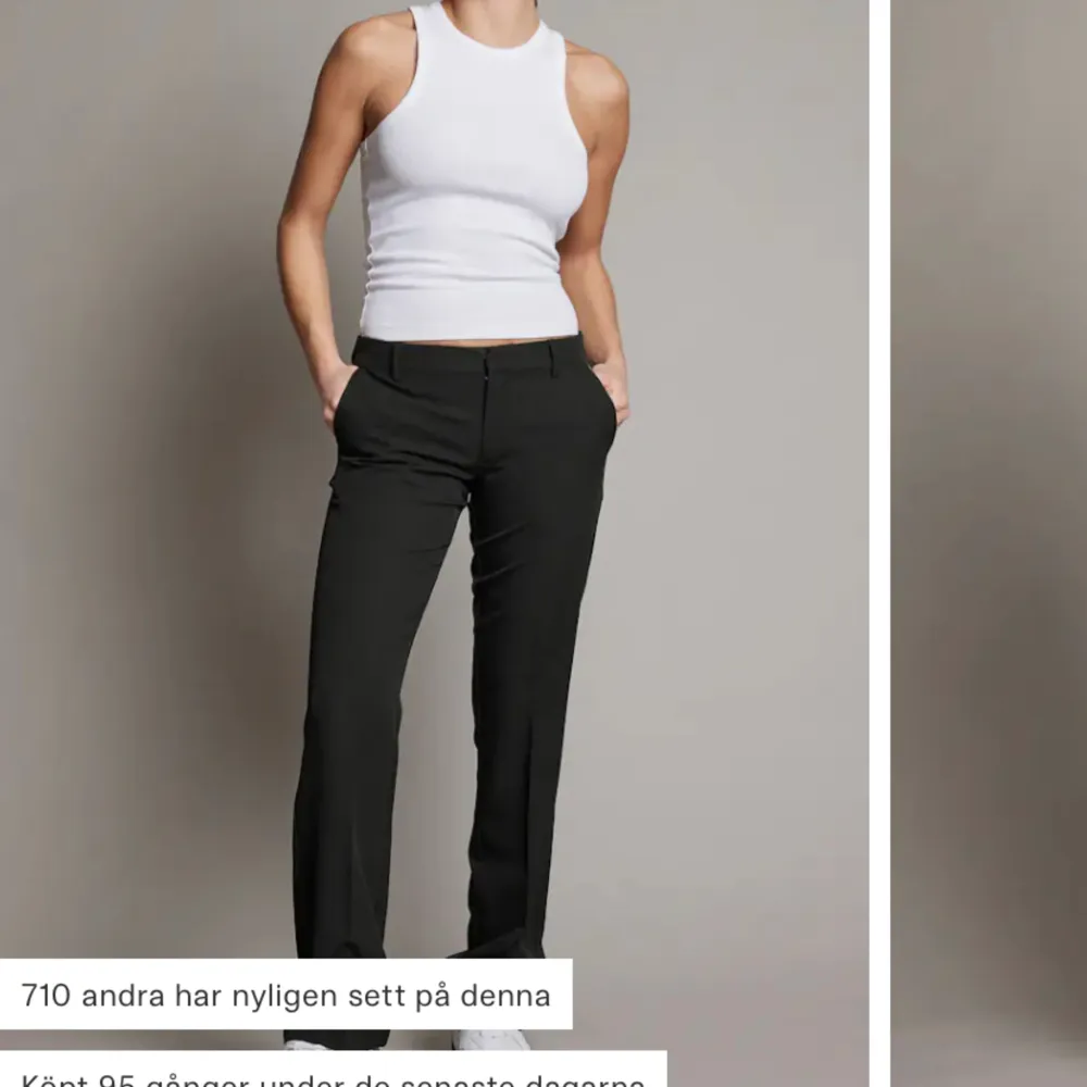 Jättefina lågmidjade kostymbyxor i storlek 38! Köparen står för frakten 🫶🏼. Jeans & Byxor.
