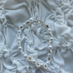 Armband - Somrigt fint armband, 35kr🌸🫶🏼