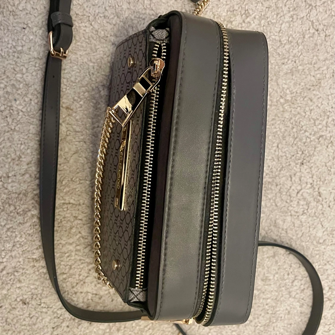 Liten handväska River Island - 92