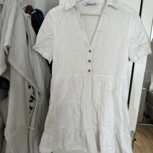 Klänning - Super söt klänning till sommaren!❤️