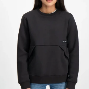 Säljer Sail Racing tröja❤️ - Det är k bra skick då jag vill sälja den för att den inte passar längre💋