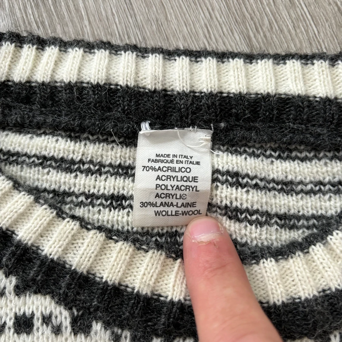 Stickad tröja - 91