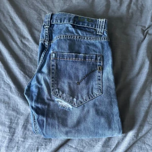 Dondup - Säljer ett par sjukt feta dondup jeans! Hör av er vid frågor eller funderingar 😁