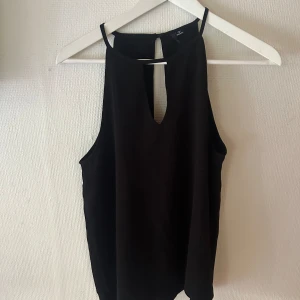 Svart topp - Svart festtopp 