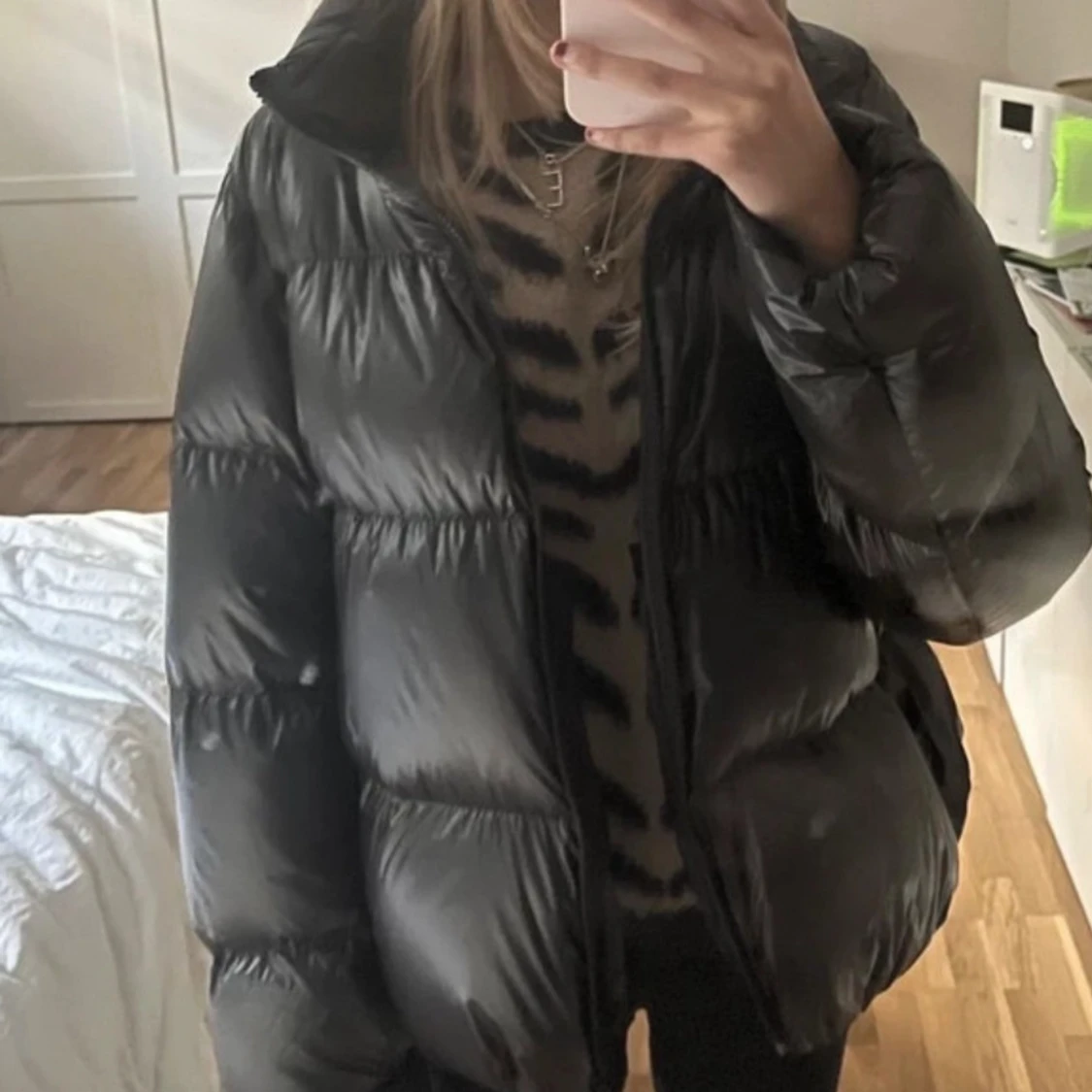 Svart dunjacka  - 90