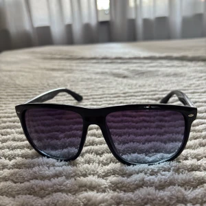 Identiska Rayban boyfriend! - Ser precis ut som Rayban boyfriend, uv skydd