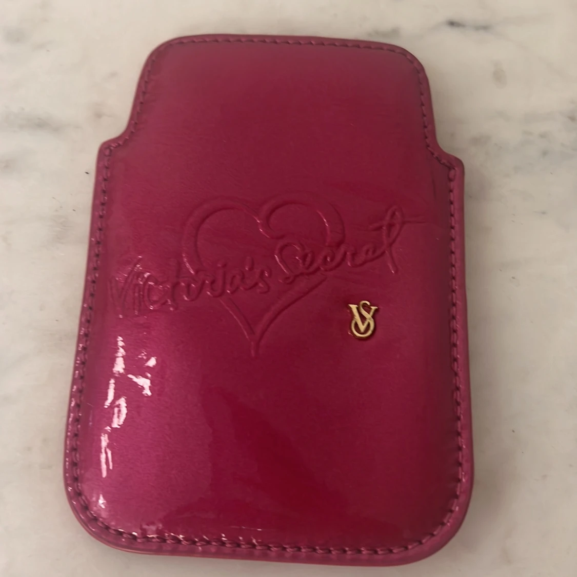 En plånbok från Victoria’s secret 