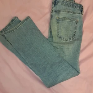 Lågmidja jeans - Blå Jeans i storlek 158