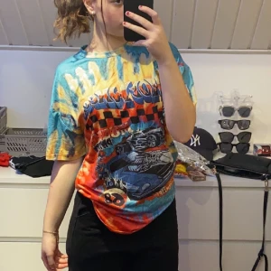T-shirt  - T-shirt 