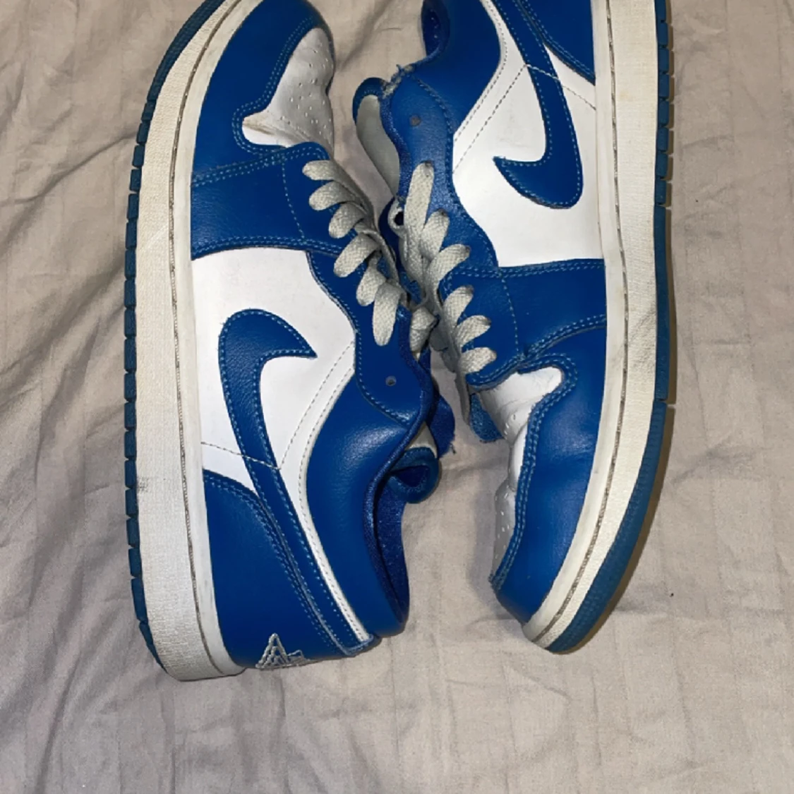 Air Jordan 1 low marina blue  - 90