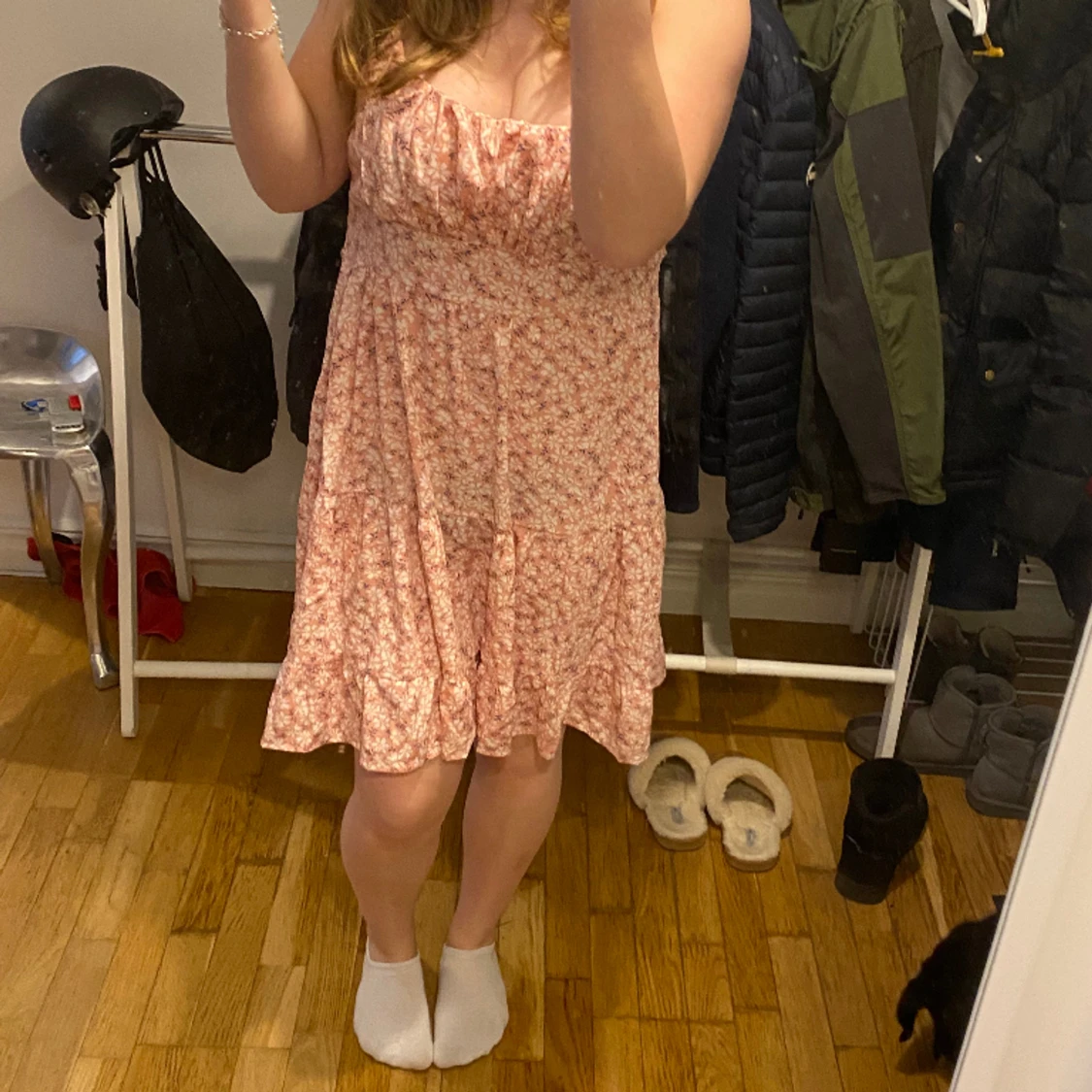 Helt oanvänd klänning  - 91