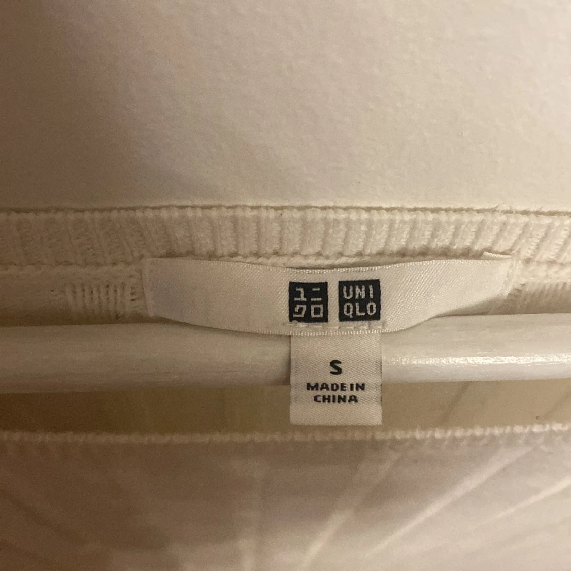 Kabelstickad tröja  - 90