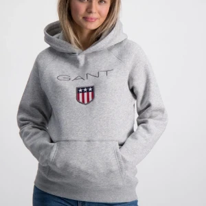 GANT hoodie  - Gant hoodie i Nyskick, använd 1 gång köptes för 1 år sedan.  Storlek 158/164 