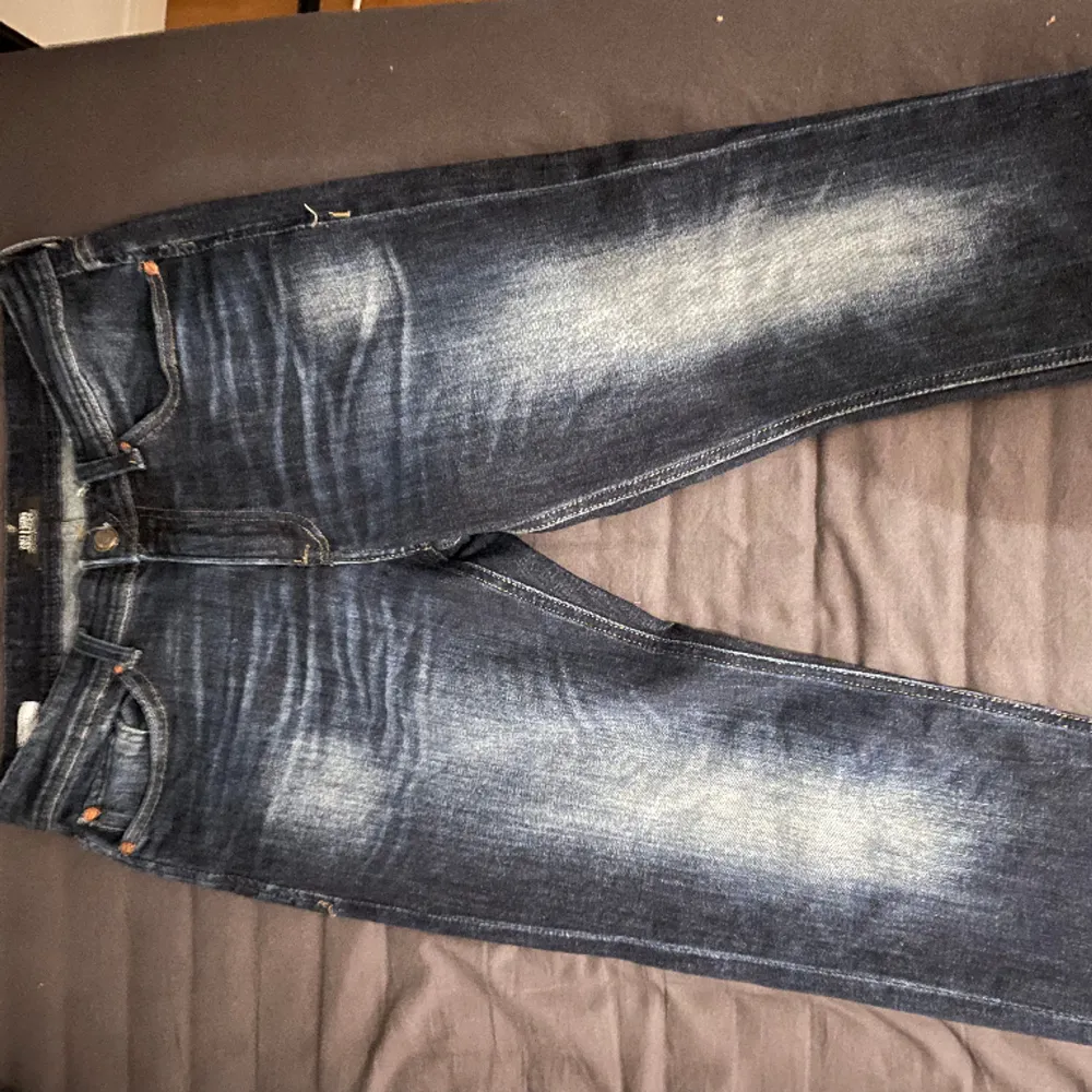 Använda men i nyskick, only and sons jeans, passar storlek 31 eller 32. Jeans & Byxor.