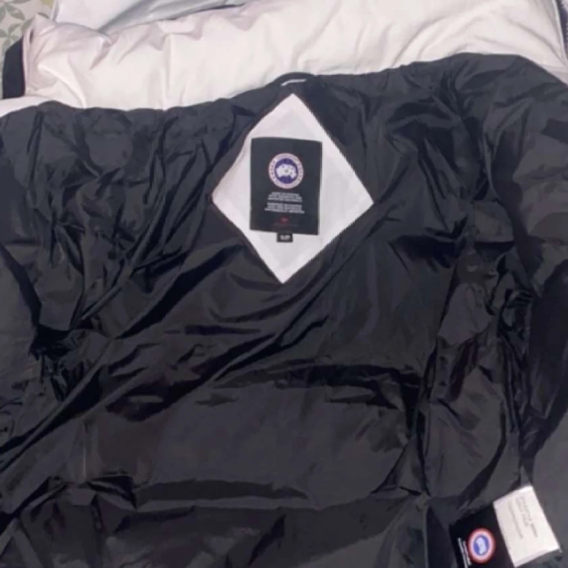 Vit wyndham canda goose jacka. 