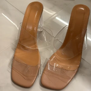 Genomskinliga skor - Aldrig använda 