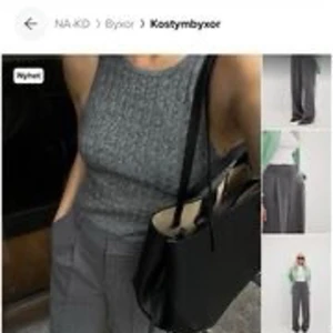 NA-KD Kostymbyxor - Helt nya kostymbyxor från NA-KD inköpta för 599kr Gråa lyxiga tyngre kostymbyxor i Storlek 36 Säljs pågrund av rensning av flytt och aldrig kommit till användning. Lappar kvar 