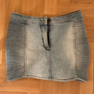 Jeans kjol - Kort jeanskjol 