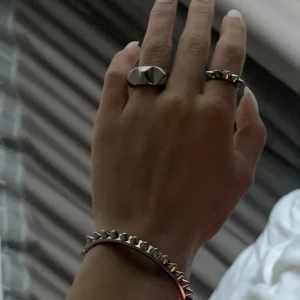 Edblad armband - Säljer mitt helt nya Edblad armband, säljer för nästan fullt pris eftersom att den är helt ny. Priset diskuteras ej.💗💋