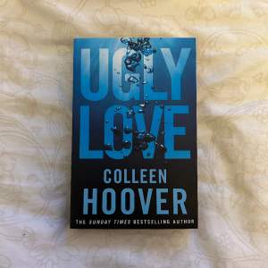 Ugly Love av Colleen Hoover. Oläst och därmed i nyskick✨