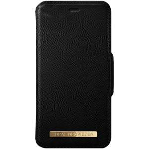 Plånboksskal med ett svart skal i, knappt använt. 🤍 IPhone 11 