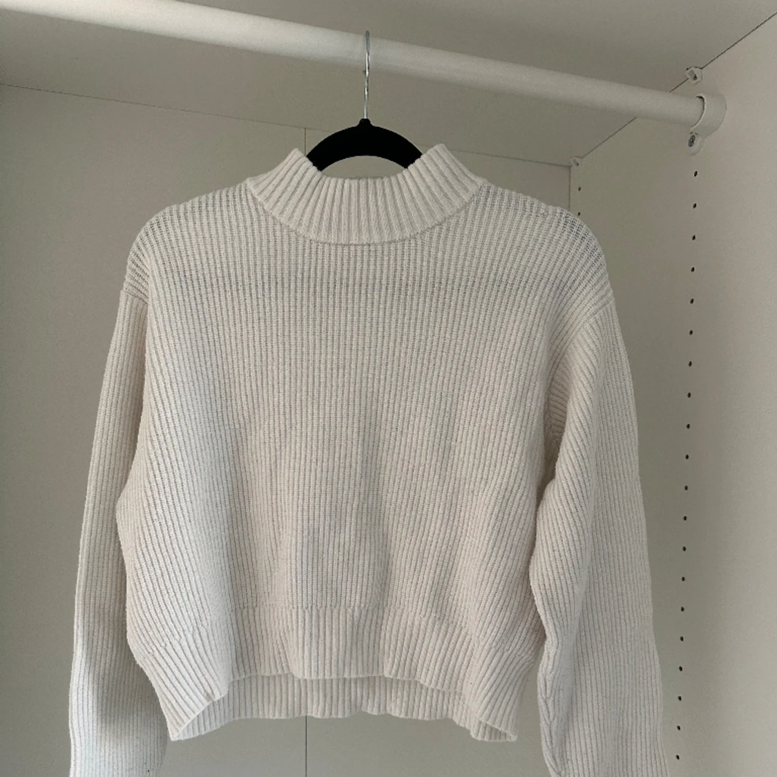 Stickad tröja NA-KD 