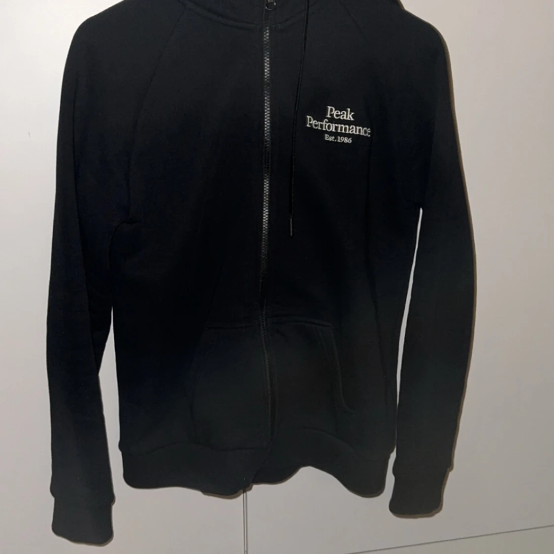 Peak performance zip hoodie 