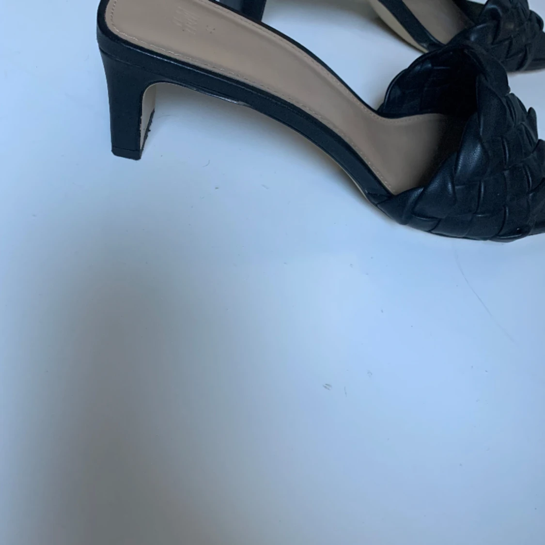 Svarta klackskor  - 90