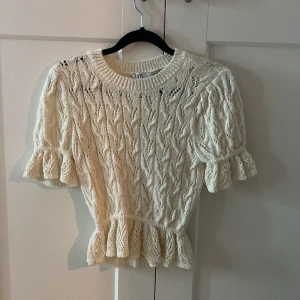 Zara tröja - Snygg zara tröja som inte kommer till användning!!💘
