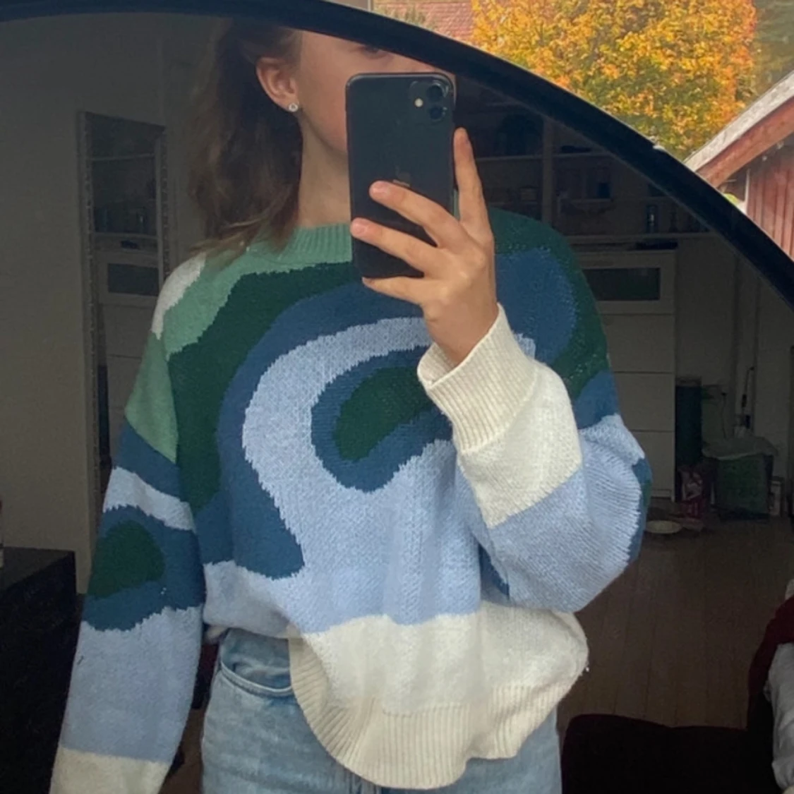 Stickad tröja