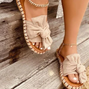 Sandaler  - Säljer sandaler, skriv privat fler fler bilder eller frågor😍