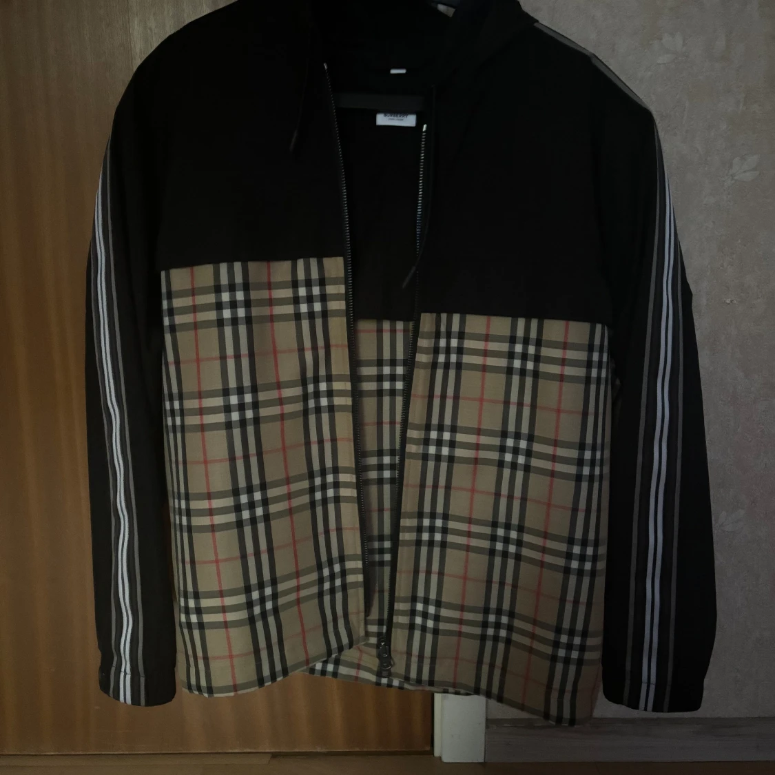 Burberry Jacket - 91