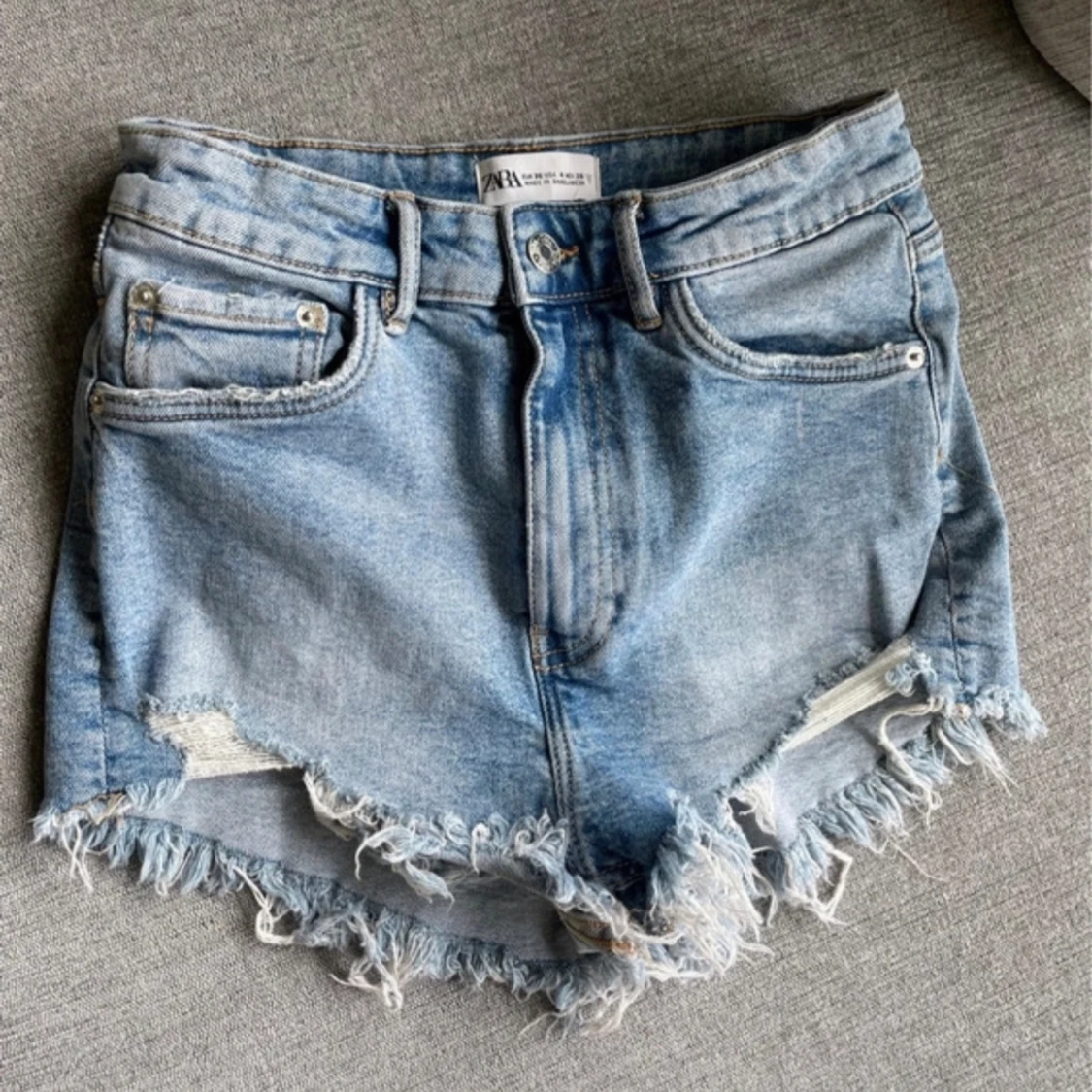 Zara jeansshorts 