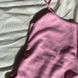 rosa klänning - rosa klänning från bershka