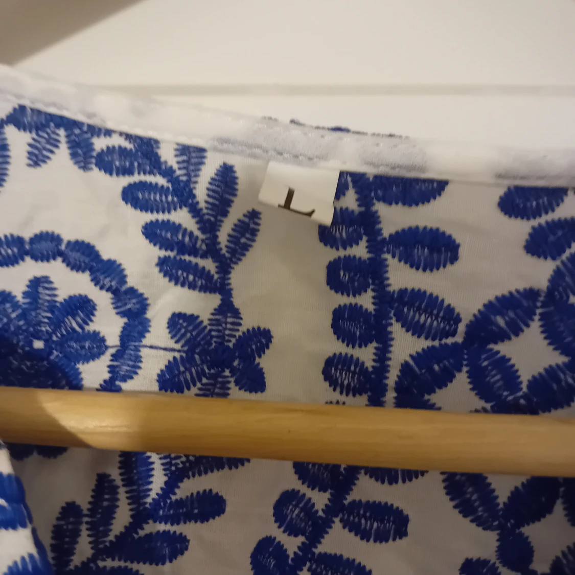 Blus/ tunn jacka - 91