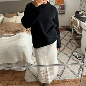 Stickad kjol - Otrolig stickad kjol med slits  ❤️