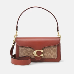 COACH- signature tabby shoulder bag refresh- handbag - Inga defekter som ny, inköpspris på 5495kr från zalando, äkta väska, går ej att diskutera priset.   Sista dag av tillgänglighet den 27/7